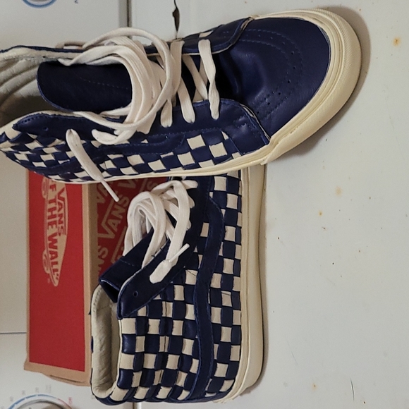 Vans blue 💙& white leather checkered shoes. NEW! - Picture 7 of 7